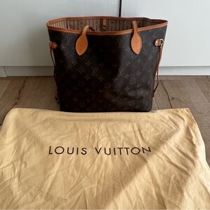 Louis Vuitton Authentic Never Full MM (Medium) Bag